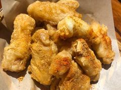 -爆炸头阿姨小四川正宗川味小吃(无任何分店)