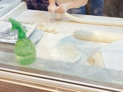 -李与白包子铺(桐梓林店)