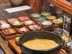 -银米·云南传统过桥米线(双廊黑金冠店)