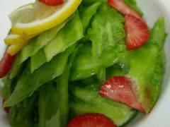 -红栌温泉山庄生态美食餐厅