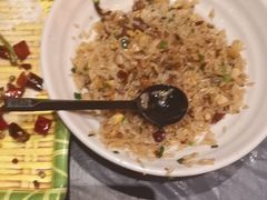 -肥肥虾庄·金牌油焖大虾(杨园滨江时代walk店)