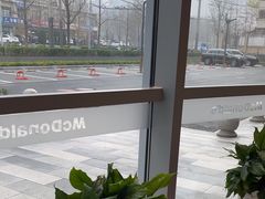 -麦当劳(北苑秋实路店)