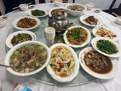-荣生萝卜汤饭店
