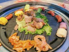 -哈哈碳都·牛肋条无限自助烤肉(台江万达店)