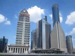 -陆家嘴空中步行连廊