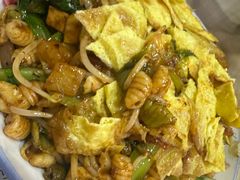 -吴三酸菜麻食酱香面馆(印花布园小区店)