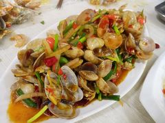 -覃记海鲜美食餐厅