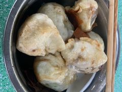 -依云煎包店