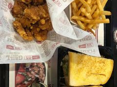 -The Habit Burger Grill 哈比特汉堡(爱琴海店)