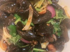 -宜宾海鲜酒家·三十年老字号