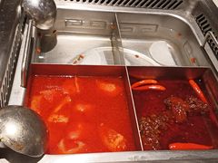 -海底捞火锅鲜切牛肉主题店(长寿路店)