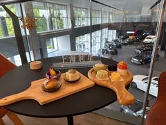 -奔驰上海利星(七宝店)