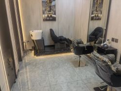 点击看大图 -TOP HAIR SALON