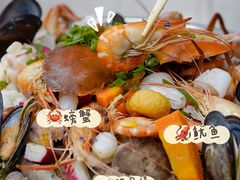 招牌海鲜骨煲-凤城康记饭店