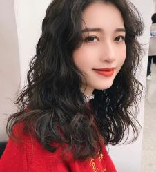 -卡尔诗·科技美肤连锁