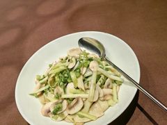 -穿越·外婆家(西溪天堂店)