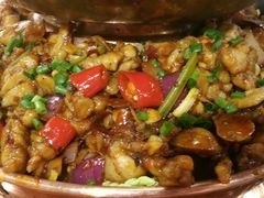 -炉小二铜锅牛蛙•川湘菜(三里屯店)