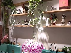 -渝信川菜 · 川味家常菜(财富购物中心店)