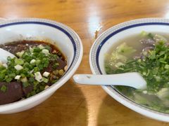 -杨三孃跷脚牛肉(美洲花园店)