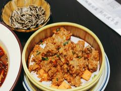 -川流不息·地道川菜·小龙虾(松东路店)