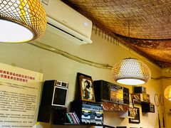-蜗牛小馆醉乡民谣云南菜(惠新西里店)