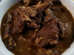 -何适山庄 ·可团建(水长城P2停车场店)