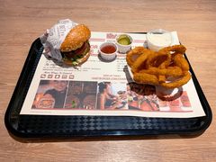 -The Habit Burger Grill 哈比特汉堡(复兴soho店)