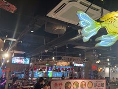 -萍姐火锅·公路夜市(武汉首店)