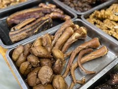 -雷祖芳老妈蹄花店