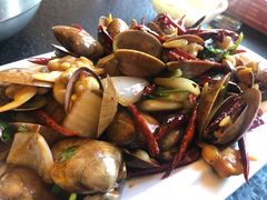 -老谷家黄泥烧鸽子·烧烤