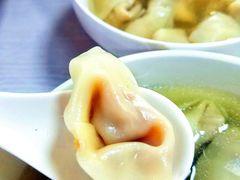 -周震馄饨