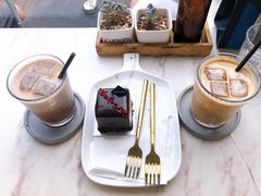 -UNI UNI(环亚凯瑟琳店)