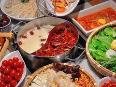 -尚尚仙·酸汤猪手·猪肚鸡火锅(华联万柳购物中心店)