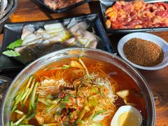 -韩风烤牛肉冷面店