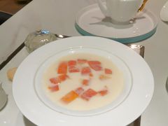 -燕庭·纯燕窝·甜品下午茶(南京西路店)
