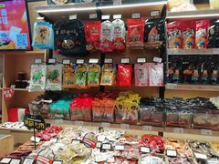零售区-来伊份(仙霞路二店)