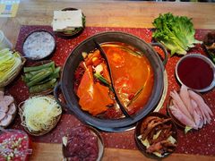 -赵美丽·重庆社区火锅·直营店(火车东站·中豪国际店)