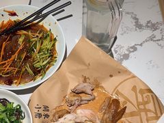 -关东小磨东北菜(漕河泾印象城店)