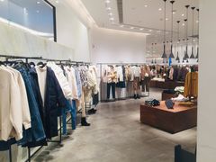 -URBAN REVIVO(西安Momopark店)