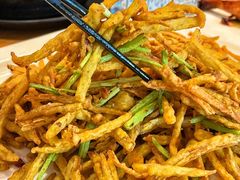 -莲餐厅·湖北菜·潜江小龙虾店(愚园路店)