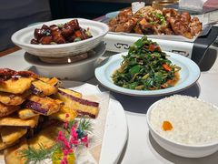 -老周家酱卤猪蹄私房菜(克拉玛依西街店)
