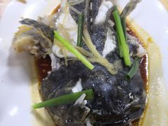 -亚龙湾8号(丁村万人海鲜广场店)