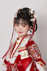 -桃子造型婚纱礼服(凤起广场店)