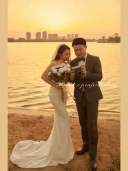 -二十一世纪婚纱摄影(省府前街店)