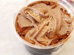 糯糯港奶雪糕杯-喜茶(广州天汇igc店)