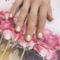 -蜜丝卡伦美甲美睫半永久