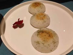 香煎米馒头-三利音·玖弄小鲜(浦东嘉里城店)