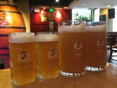 -皇冠自酿啤酒坊(中国红街5号楼店)