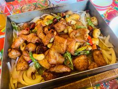 -闯关东东北农家菜(崂山石老人店)
