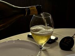 -MONICH牛排融合餐厅(和义大道购物中心店)